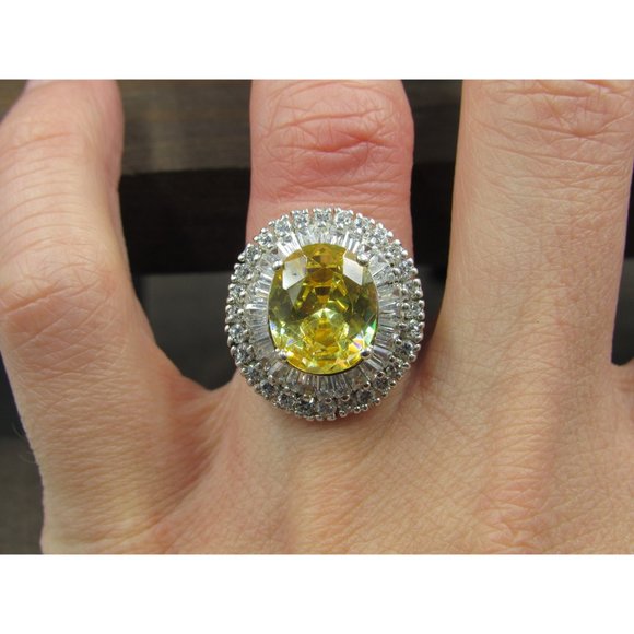 Size 6 Sterling Silver Brilliant Yellow Cubic Zirconia With Accents Band Ring - Picture 5 of 9
